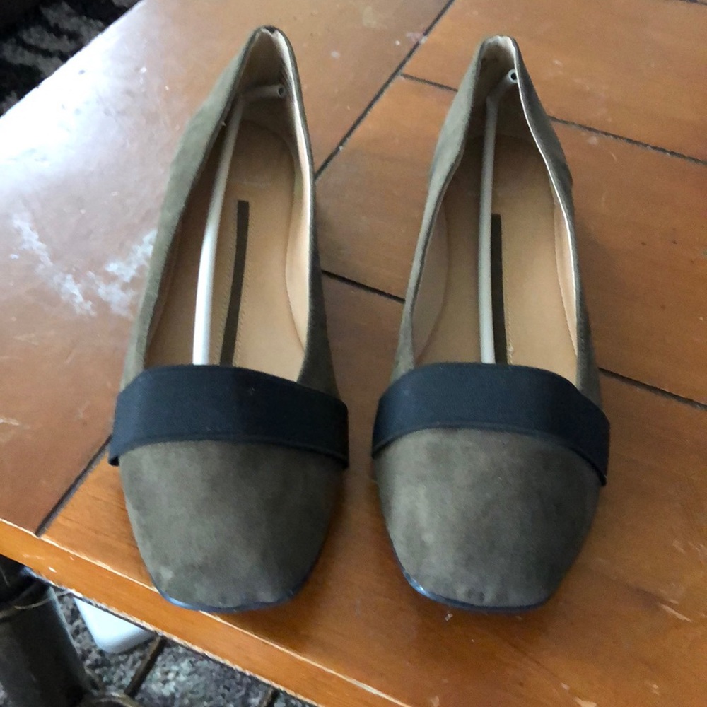 Flat olive green shoes